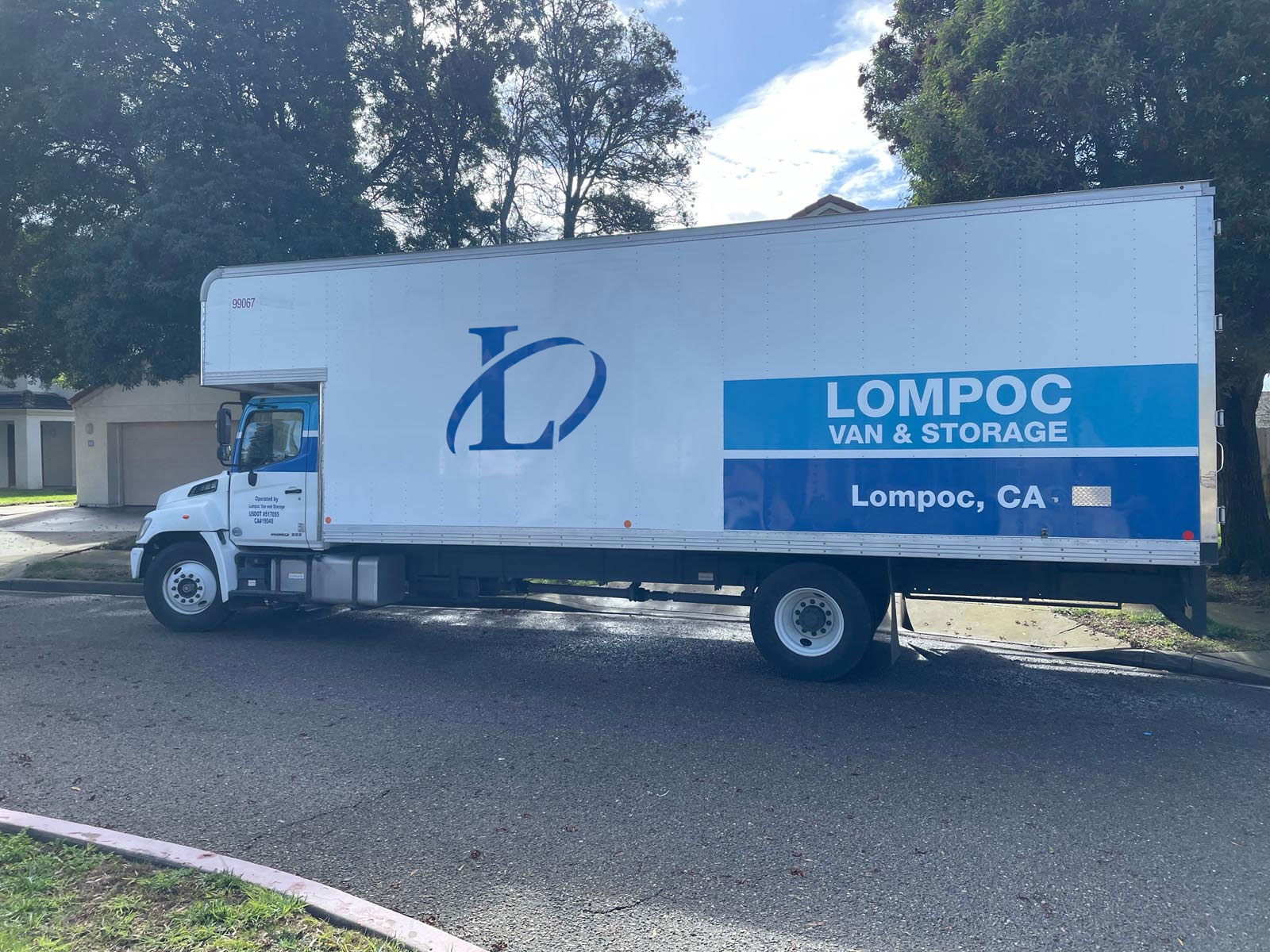 Lompoc Moving Truck in Neighborhood